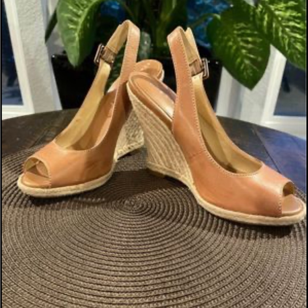 Women’s Shoes